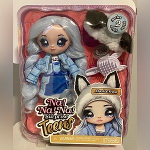 (New) Series 2 Na Na Na Surprise Teens Alaska Frost